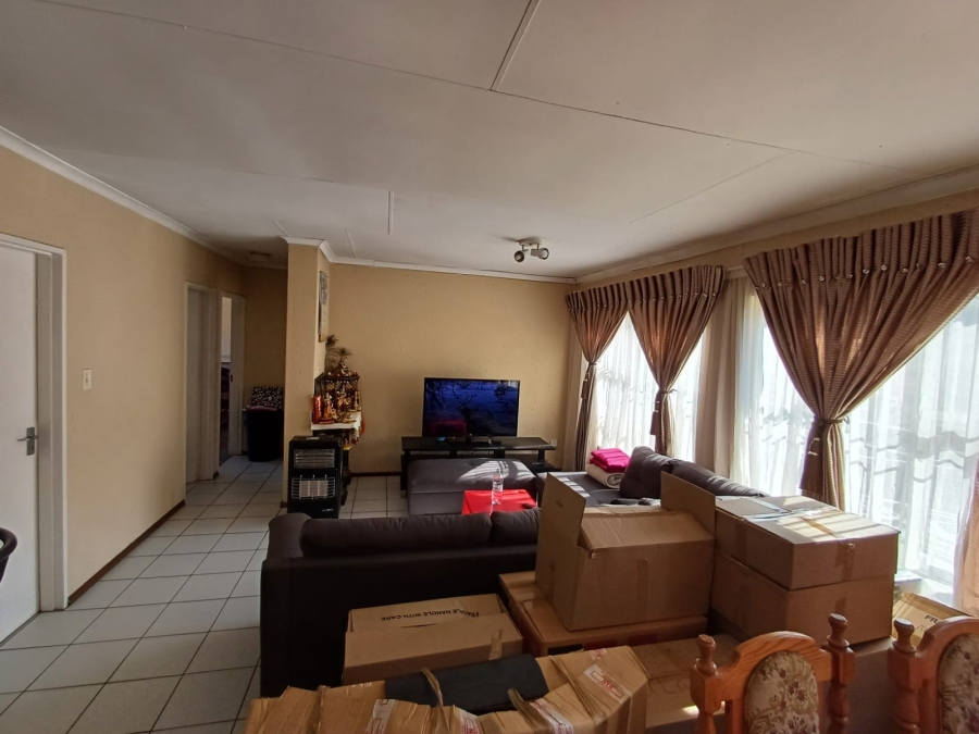 To Let 2 Bedroom Property for Rent in Winchester Hills Gauteng