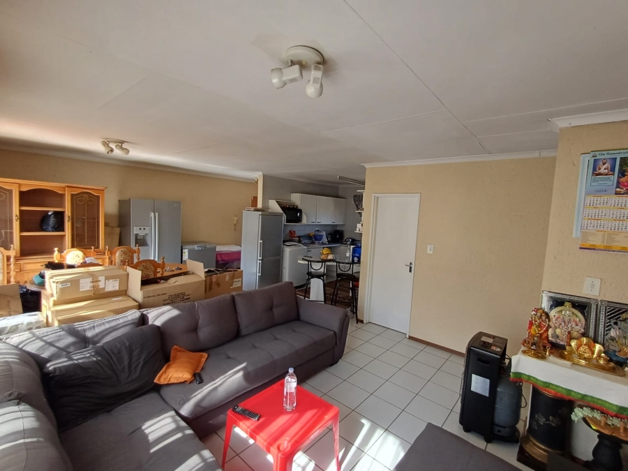 To Let 2 Bedroom Property for Rent in Winchester Hills Gauteng