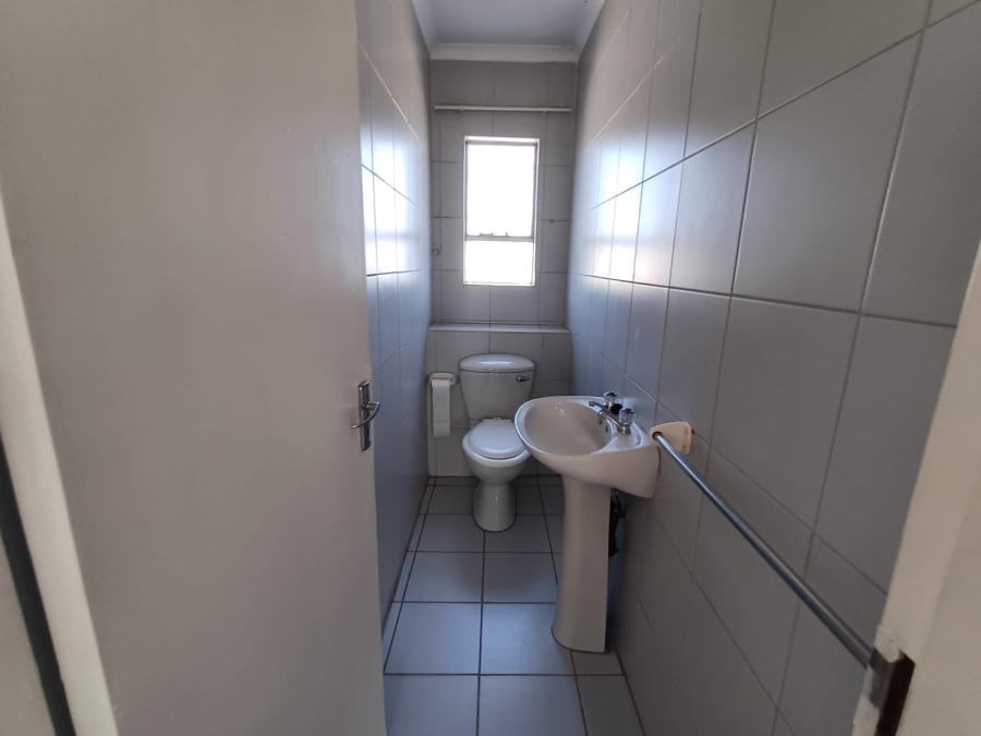To Let 2 Bedroom Property for Rent in Winchester Hills Gauteng
