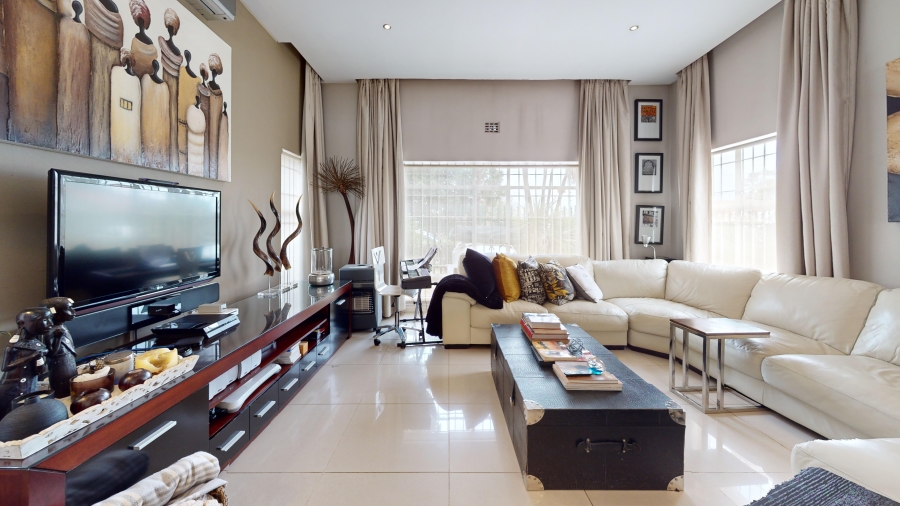4 Bedroom Property for Sale in Dawnview Gauteng