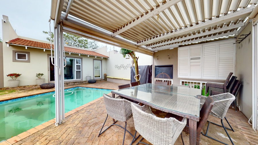 4 Bedroom Property for Sale in Dawnview Gauteng