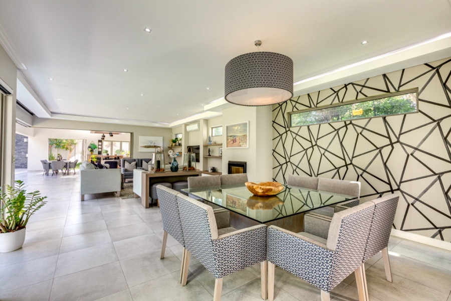 To Let 4 Bedroom Property for Rent in Bryanston Gauteng