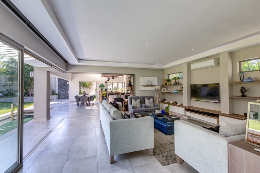 To Let 4 Bedroom Property for Rent in Bryanston Gauteng