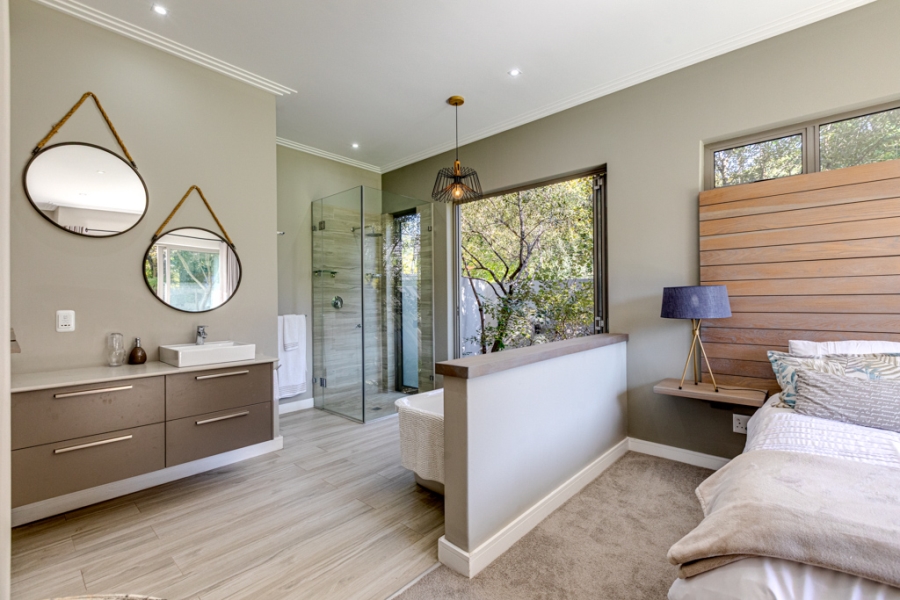 To Let 4 Bedroom Property for Rent in Bryanston Gauteng