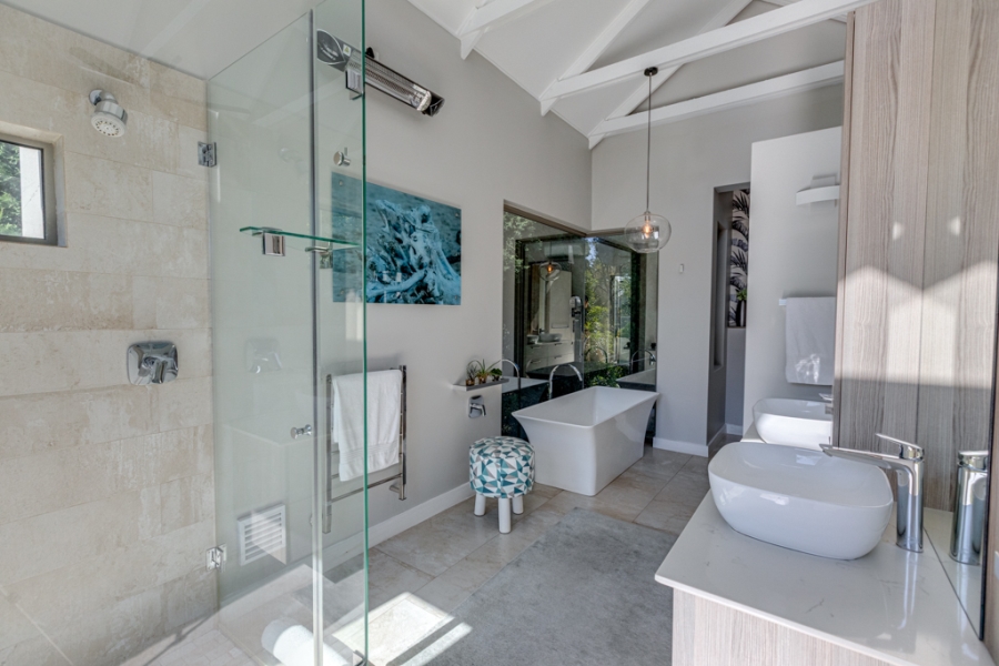 To Let 4 Bedroom Property for Rent in Bryanston Gauteng