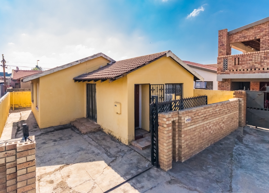 3 Bedroom Property for Sale in Pimville Zone 4 Gauteng