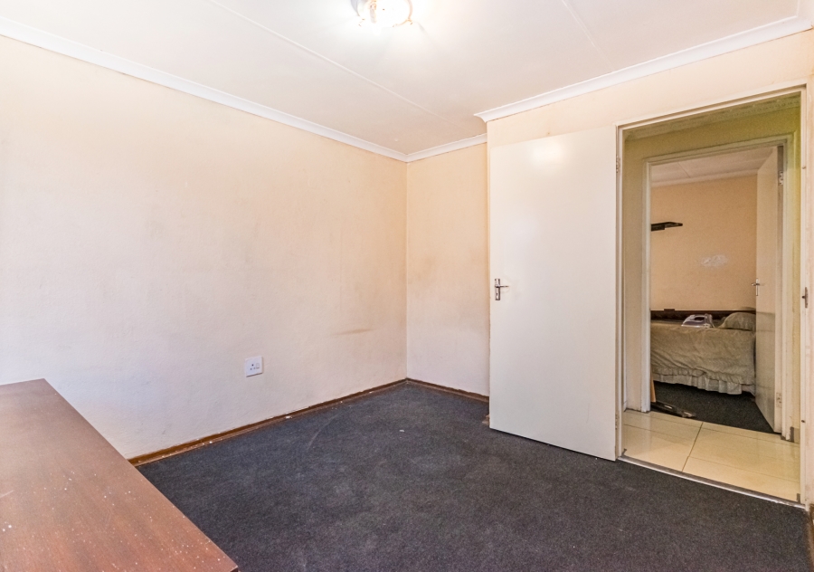 3 Bedroom Property for Sale in Pimville Zone 4 Gauteng