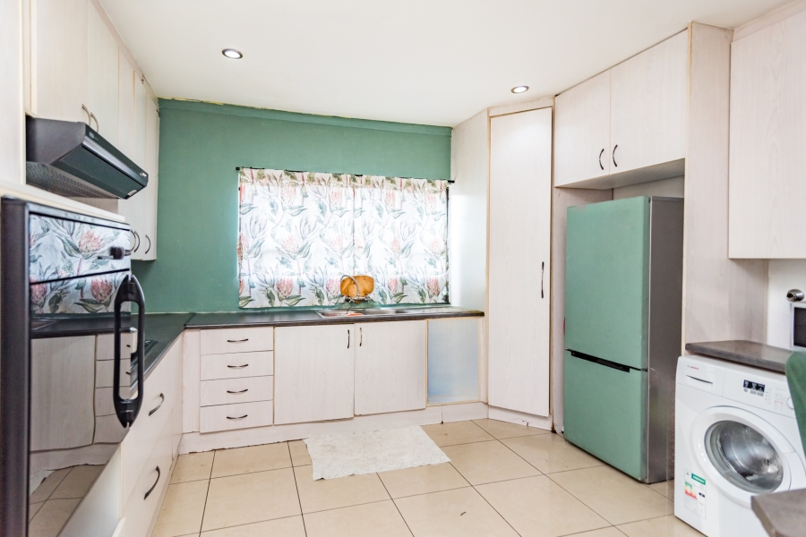 3 Bedroom Property for Sale in Florida Gauteng