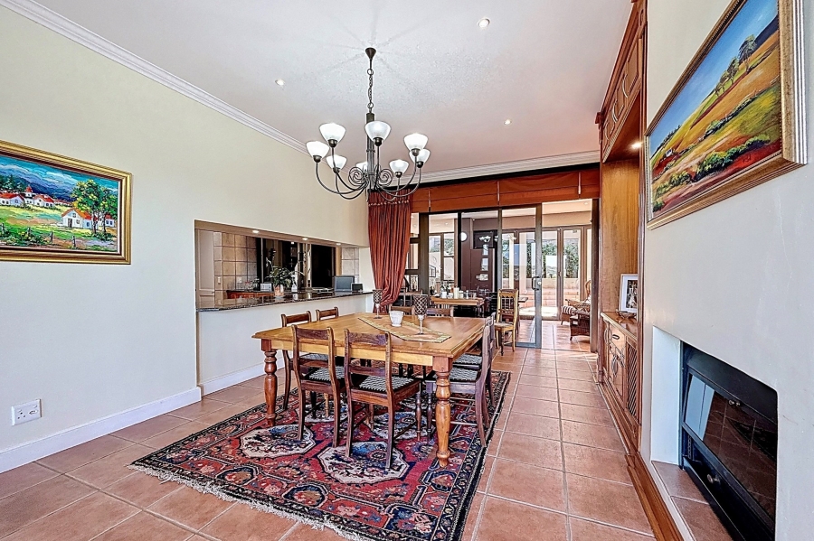 5 Bedroom Property for Sale in Mooikloof Equestrian Estate Gauteng