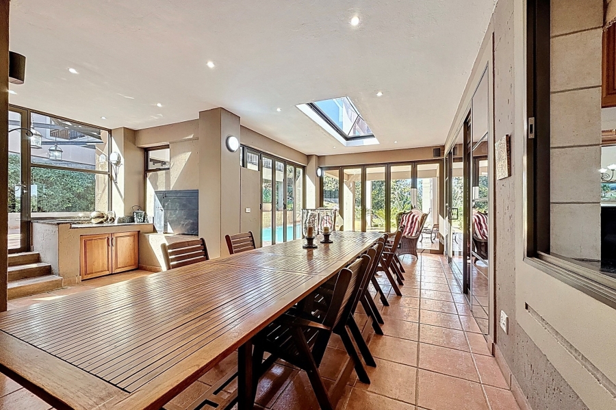 5 Bedroom Property for Sale in Mooikloof Equestrian Estate Gauteng