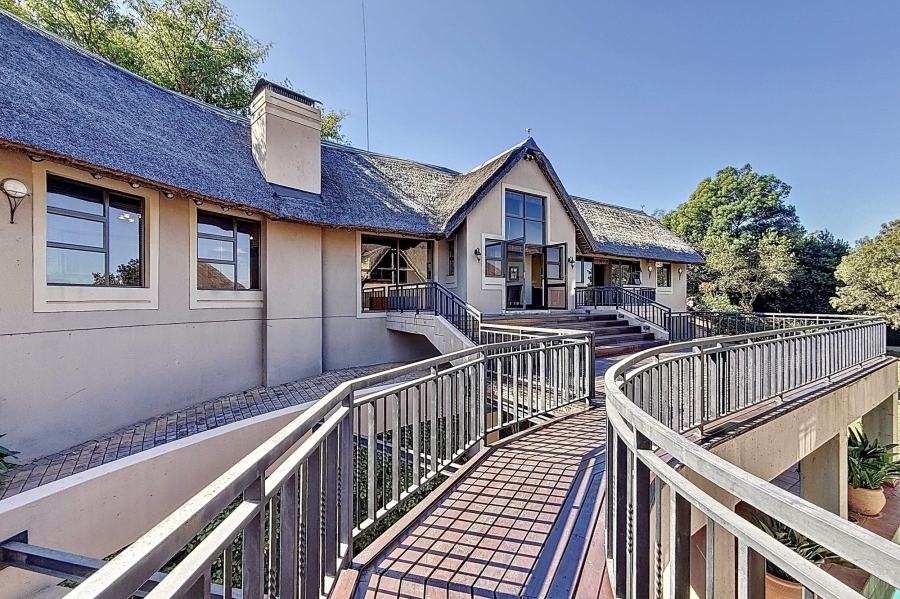 5 Bedroom Property for Sale in Mooikloof Equestrian Estate Gauteng
