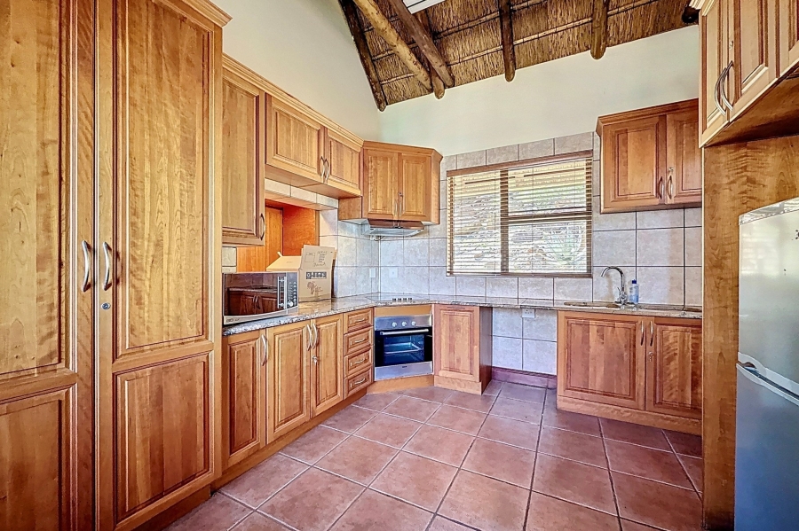 5 Bedroom Property for Sale in Mooikloof Equestrian Estate Gauteng