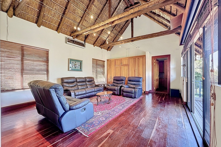 5 Bedroom Property for Sale in Mooikloof Equestrian Estate Gauteng