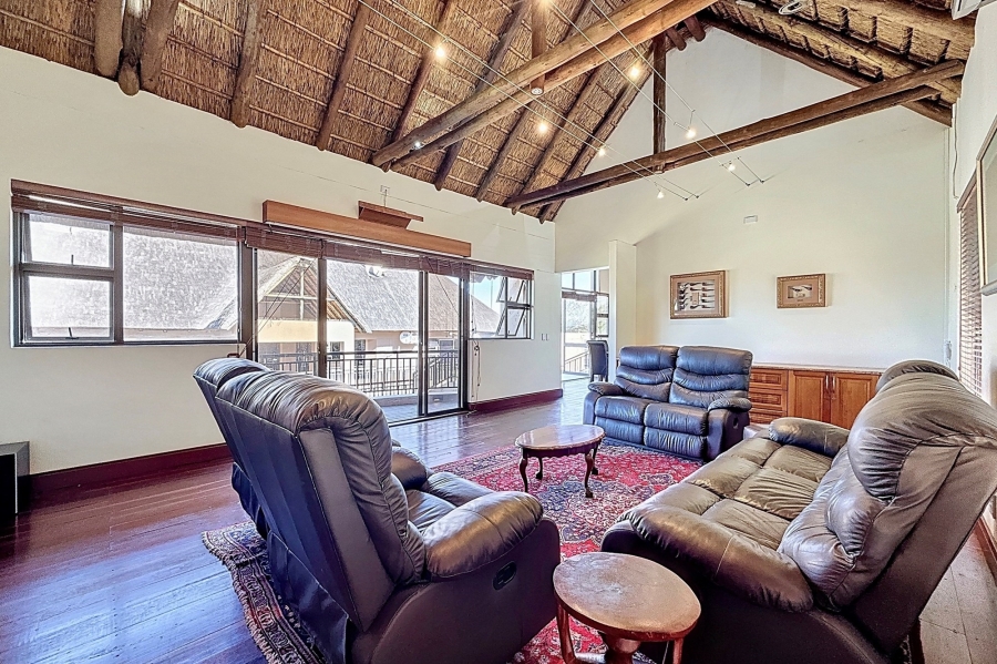 5 Bedroom Property for Sale in Mooikloof Equestrian Estate Gauteng