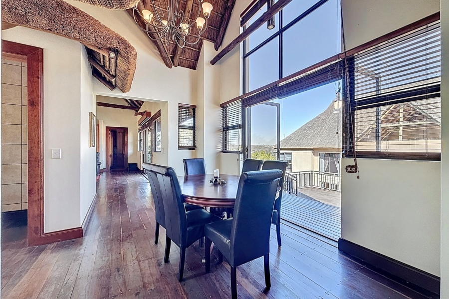 5 Bedroom Property for Sale in Mooikloof Equestrian Estate Gauteng