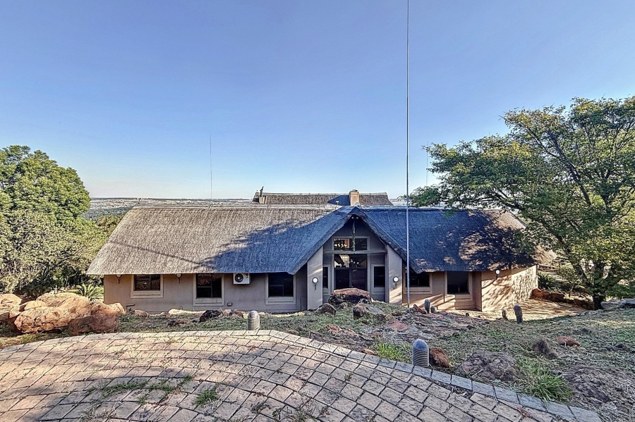 5 Bedroom Property for Sale in Mooikloof Equestrian Estate Gauteng