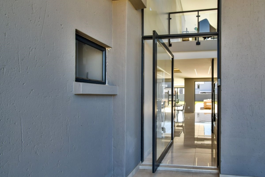 4 Bedroom Property for Sale in Midstream Heights Gauteng