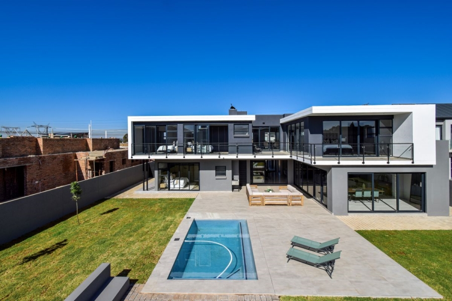 4 Bedroom Property for Sale in Midstream Heights Gauteng