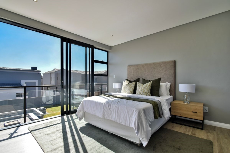 4 Bedroom Property for Sale in Midstream Heights Gauteng