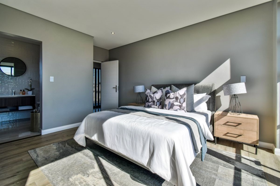 4 Bedroom Property for Sale in Midstream Heights Gauteng
