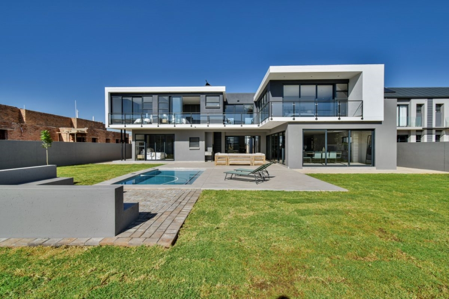 4 Bedroom Property for Sale in Midstream Heights Gauteng