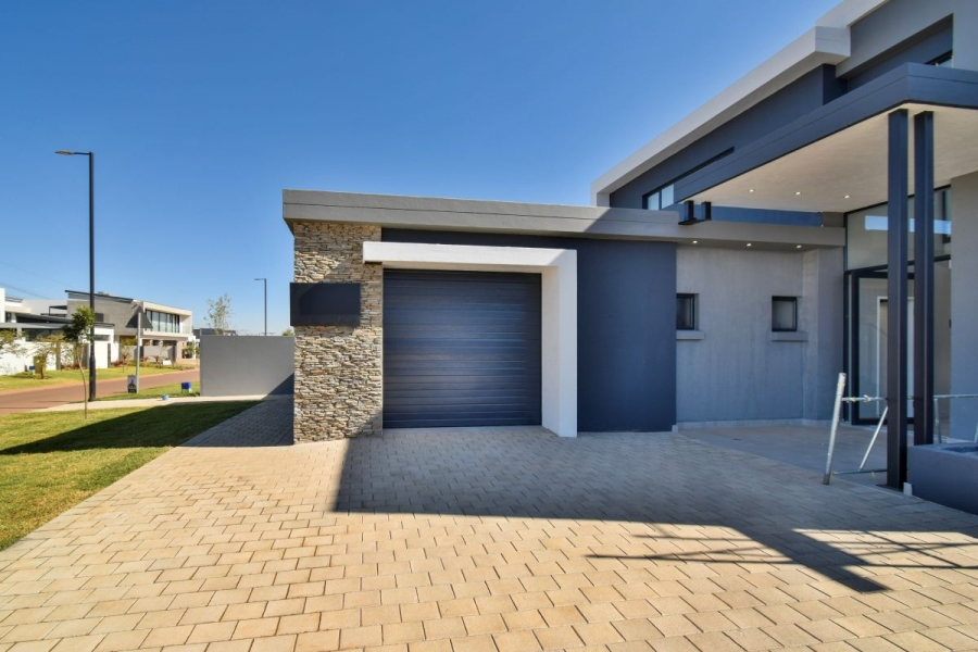 4 Bedroom Property for Sale in Midstream Heights Gauteng