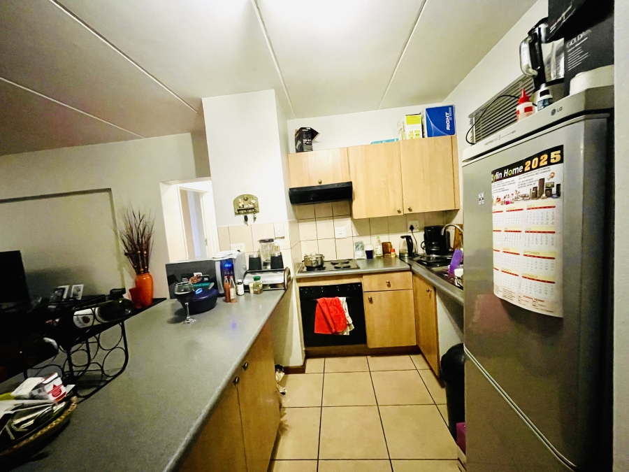 2 Bedroom Property for Sale in Erand Gardens Gauteng