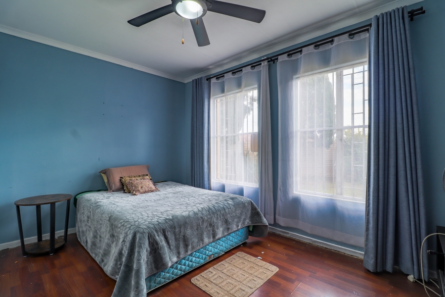 2 Bedroom Property for Sale in Pierre Van Ryneveld Gauteng
