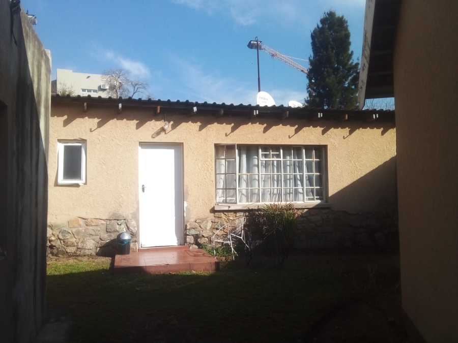 18 Bedroom Property for Sale in Edenburg Gauteng
