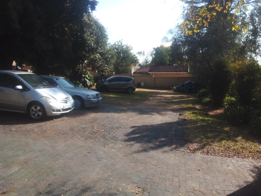 18 Bedroom Property for Sale in Edenburg Gauteng