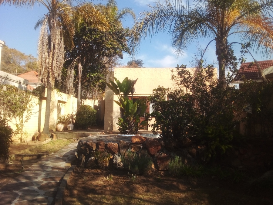 18 Bedroom Property for Sale in Edenburg Gauteng