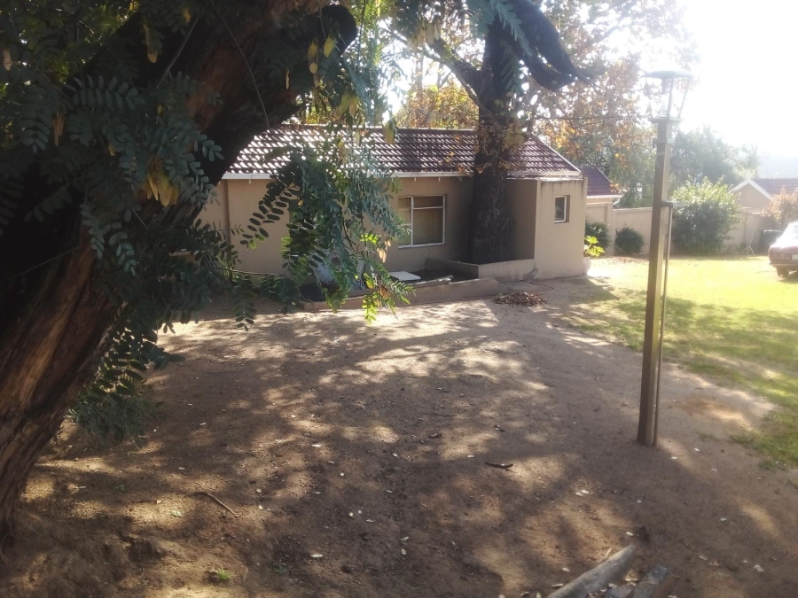 18 Bedroom Property for Sale in Edenburg Gauteng