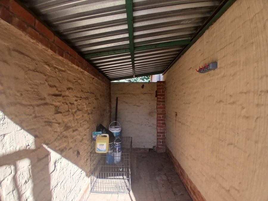 To Let 4 Bedroom Property for Rent in Lynnwood Gauteng