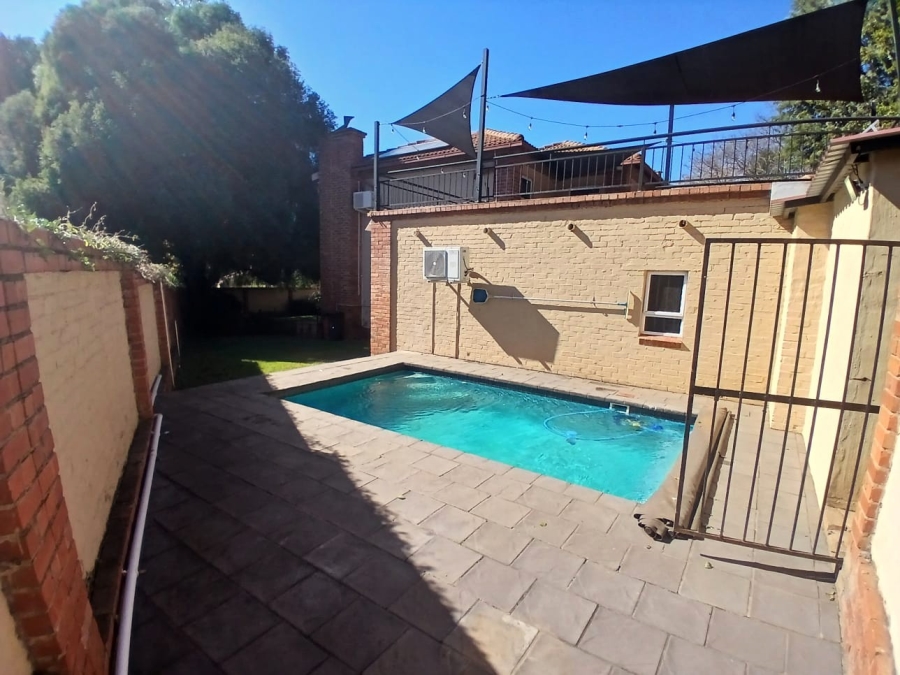 To Let 4 Bedroom Property for Rent in Lynnwood Gauteng