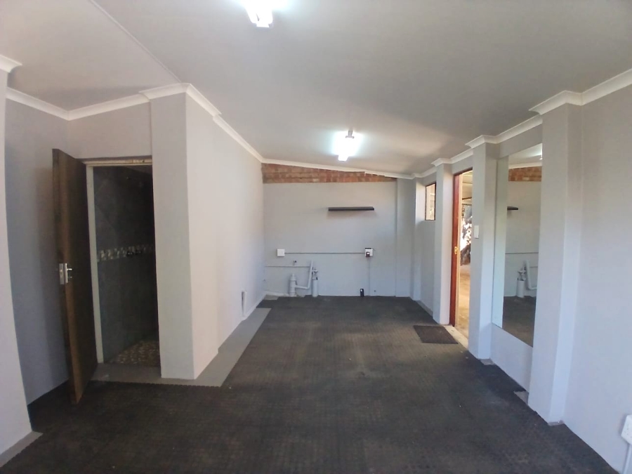 To Let 4 Bedroom Property for Rent in Lynnwood Gauteng