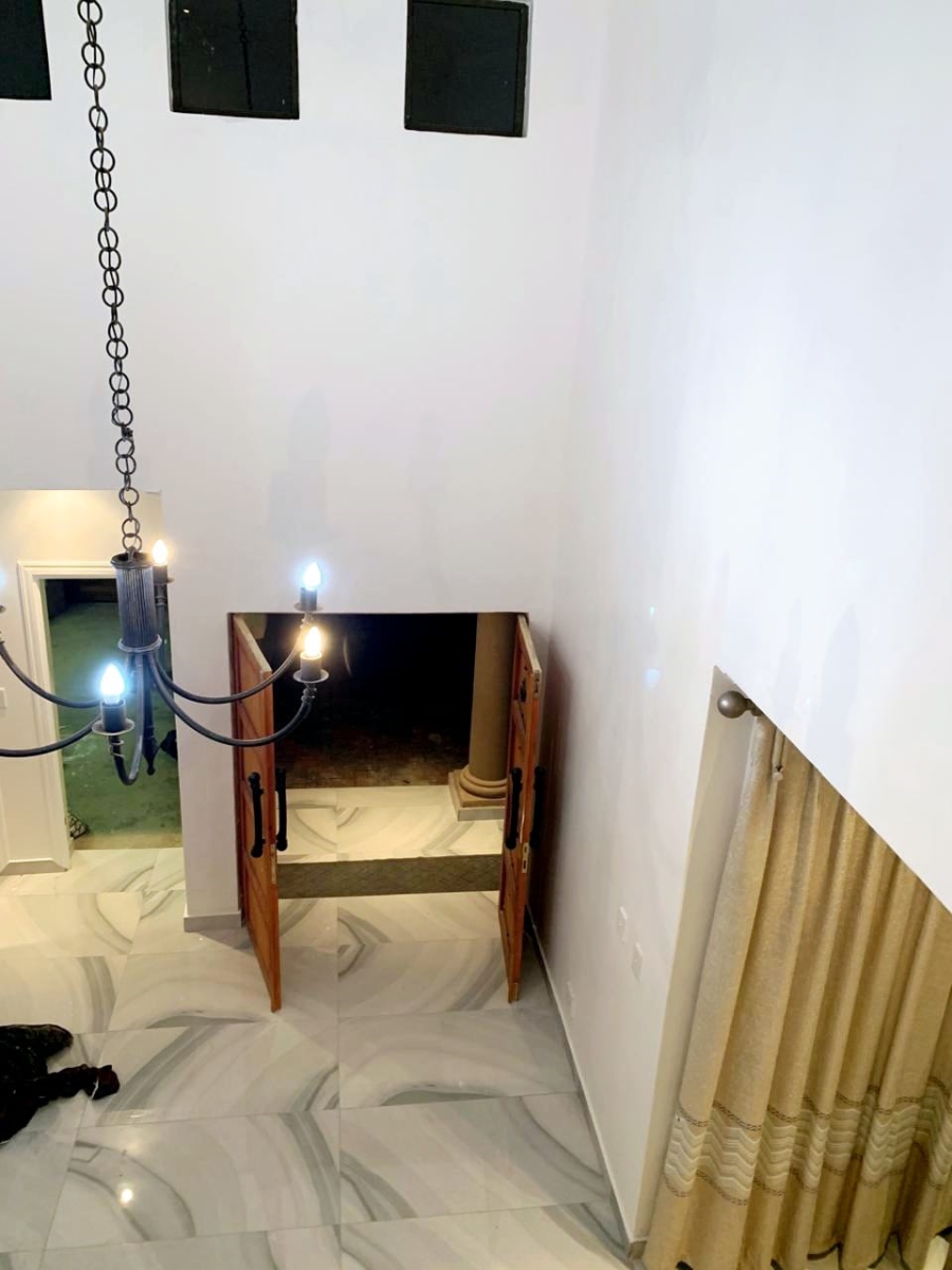 4 Bedroom Property for Sale in Willow Acres Ext 10 Gauteng