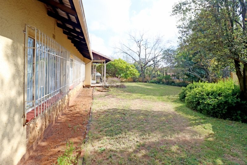 3 Bedroom Property for Sale in Robindale Gauteng