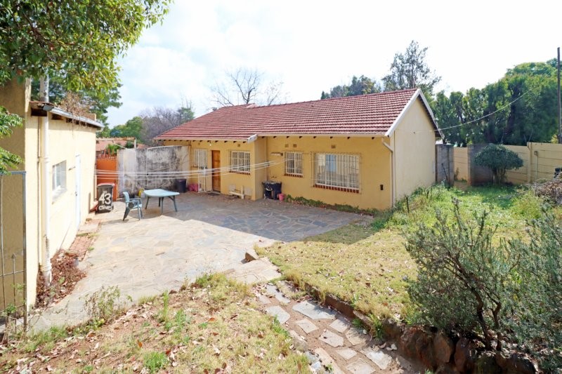 3 Bedroom Property for Sale in Robindale Gauteng
