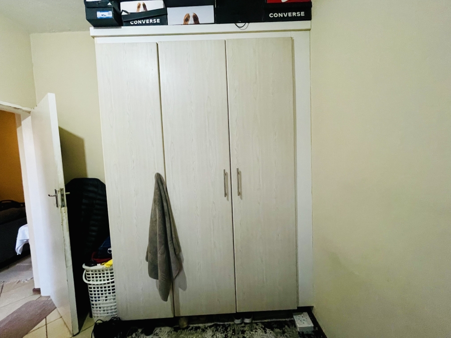 2 Bedroom Property for Sale in Erand Gardens Gauteng