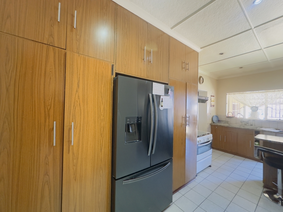 4 Bedroom Property for Sale in Florentia Gauteng