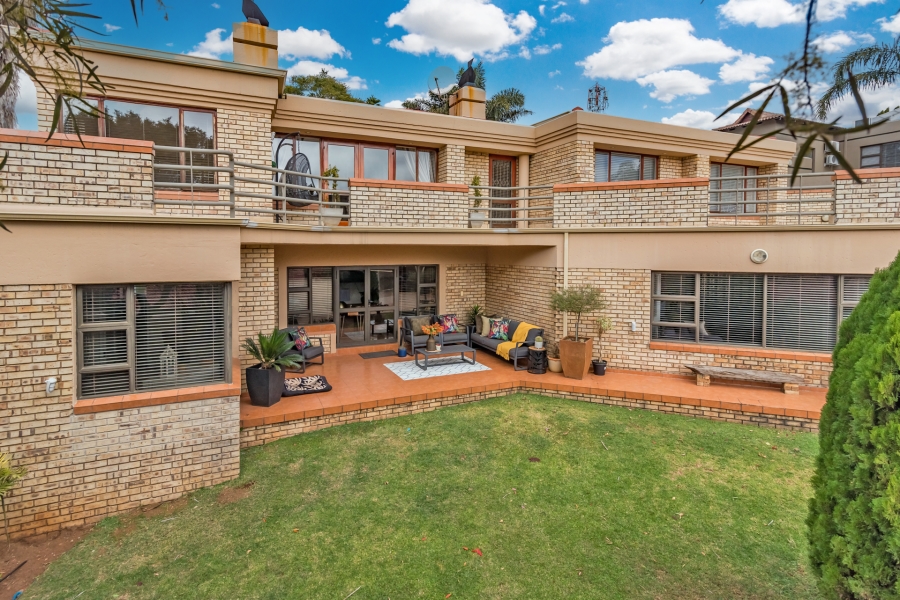 To Let 4 Bedroom Property for Rent in Noordheuwel Gauteng