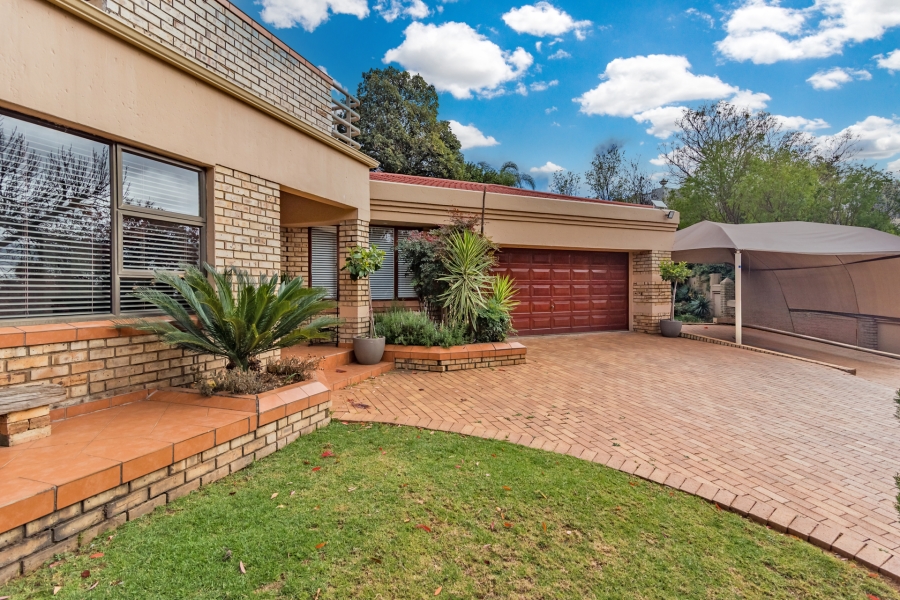 To Let 4 Bedroom Property for Rent in Noordheuwel Gauteng