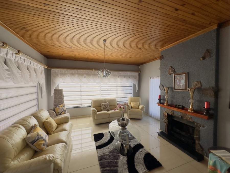 4 Bedroom Property for Sale in Albemarle Gauteng
