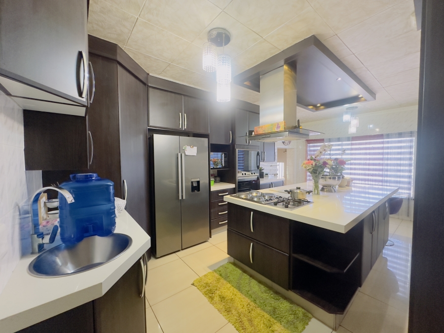 4 Bedroom Property for Sale in Albemarle Gauteng