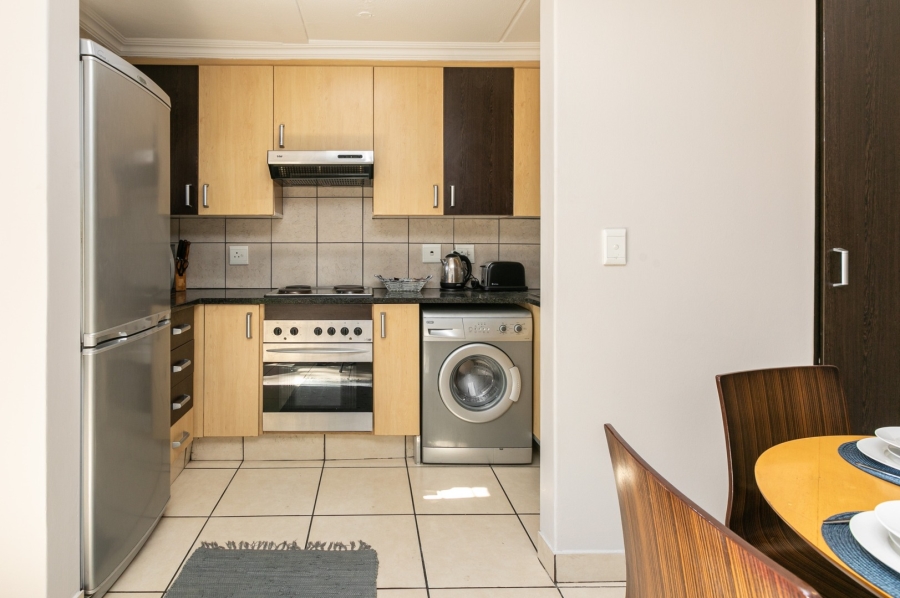 To Let 1 Bedroom Property for Rent in Sandown Gauteng