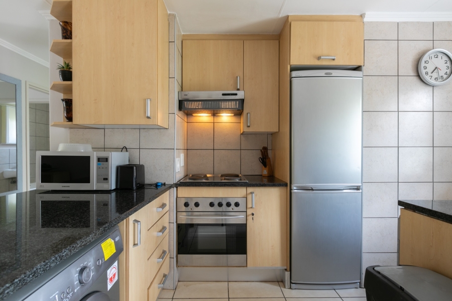 To Let 2 Bedroom Property for Rent in Sandown Gauteng