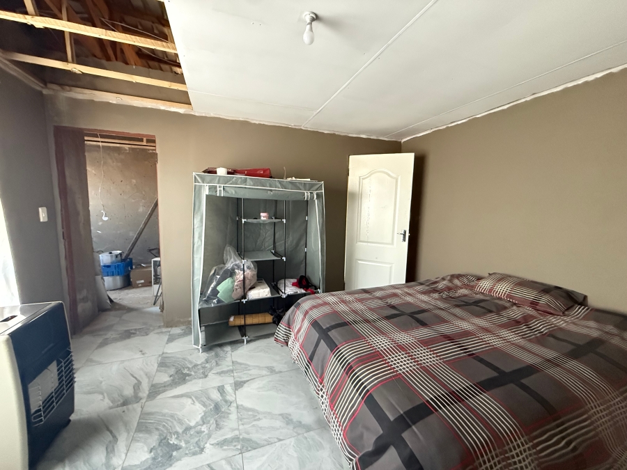 5 Bedroom Property for Sale in Ironsyde A H Gauteng