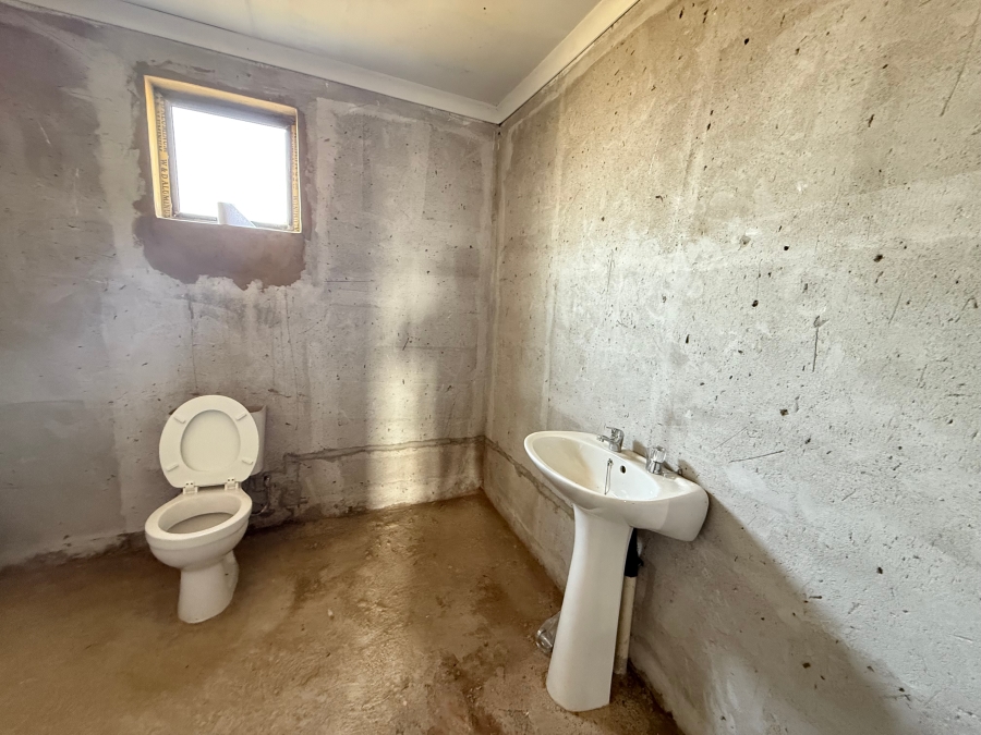 5 Bedroom Property for Sale in Ironsyde A H Gauteng