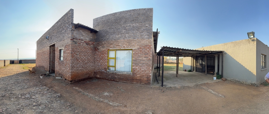 5 Bedroom Property for Sale in Ironsyde A H Gauteng