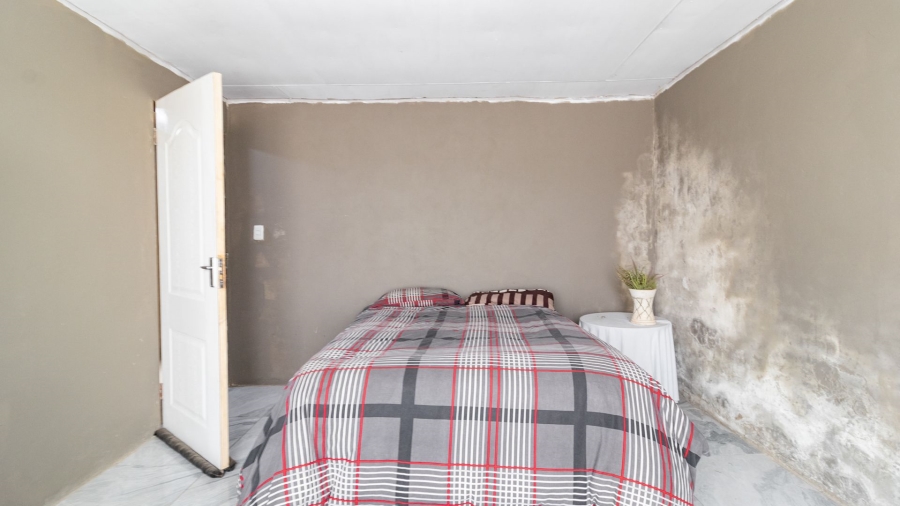 5 Bedroom Property for Sale in Ironsyde A H Gauteng